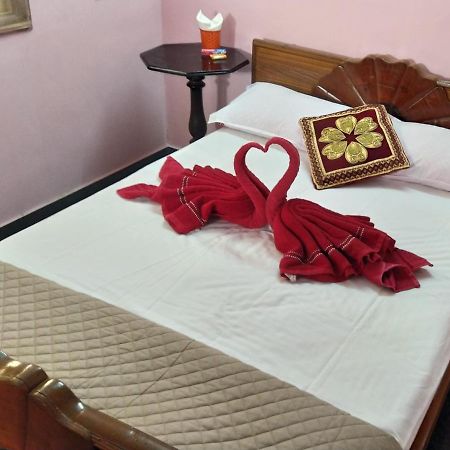 Amirtha Homes Tiruchirappalli Buitenkant foto