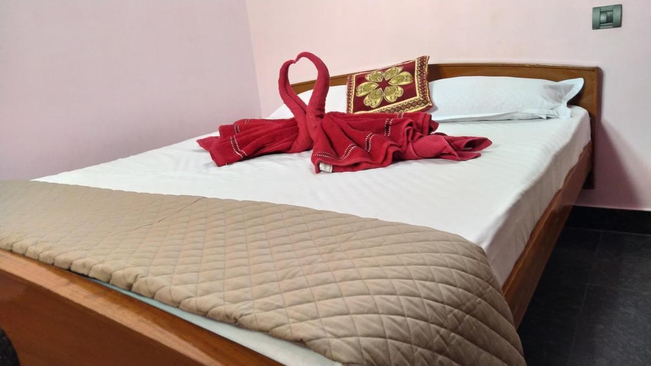 Amirtha Homes Tiruchirappalli Buitenkant foto
